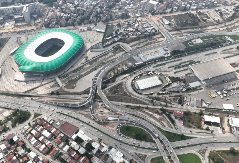 Trafiğin kalbinde, yatırımların beşi bir yerde