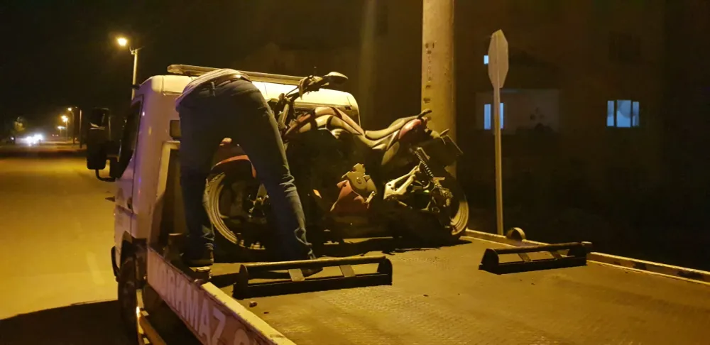 Motosiklet sürücüsü hayatını kaybetti