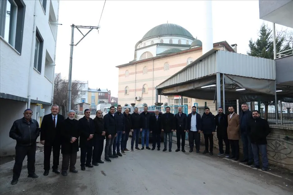 Bereket Sofrası Üçevler Camiinde Kuruldu