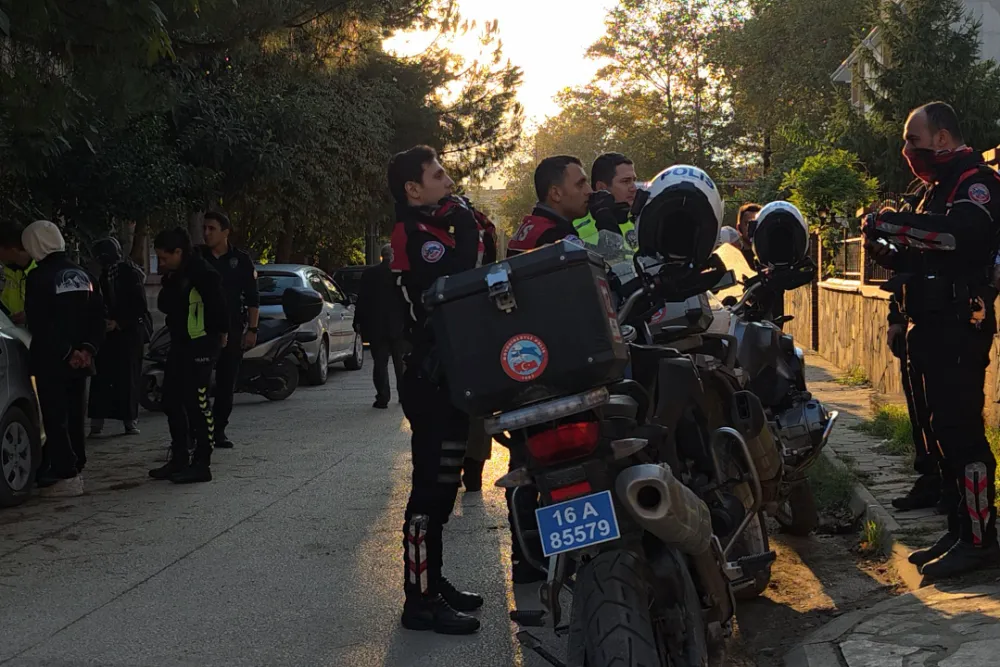 İnegöl’de Yol Verme Tartışması Yumruklu Kavgaya Dönüştü