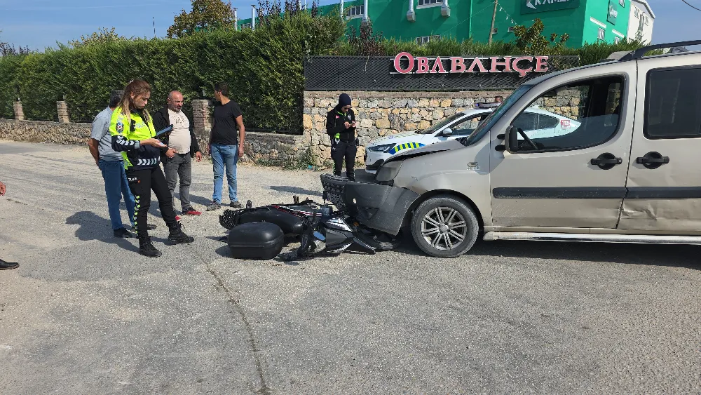 İnegöl’de motosiklet kazası: Sürücü hastaneye kaldırıldı