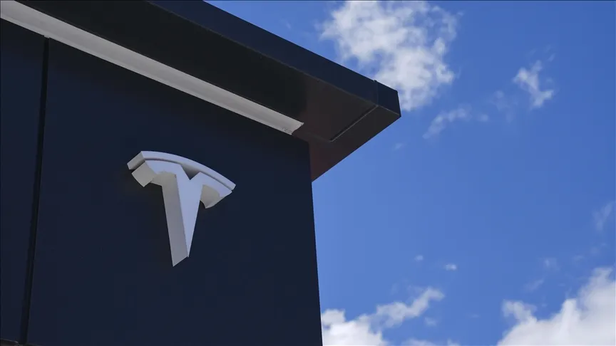 Tesla yaklaşık 13 bin aracını geri çağırıyor