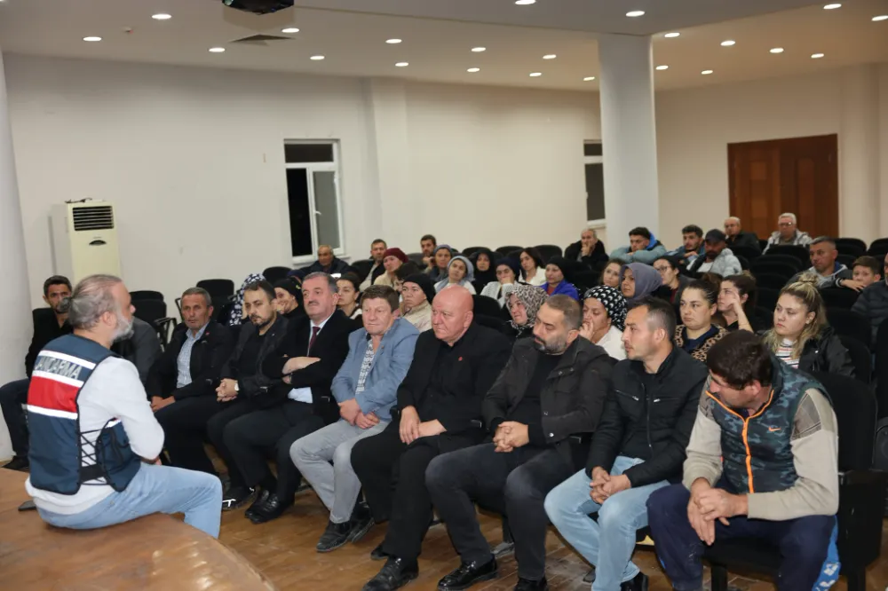 Jandarma ekiplerinden Kurşunluspor’da madde bağımlılığı semineri
