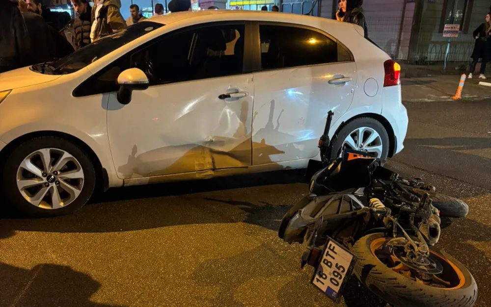 İnegöl’de otomobille motosiklet çarpıştı: 17 yaşındaki sürücü yaralandı