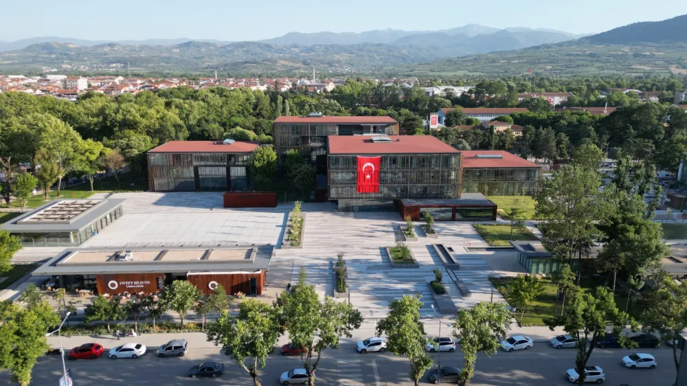 “Afet Çantası” Uygulaması İnegöl Belediyesi’ne Ödül Getirdi