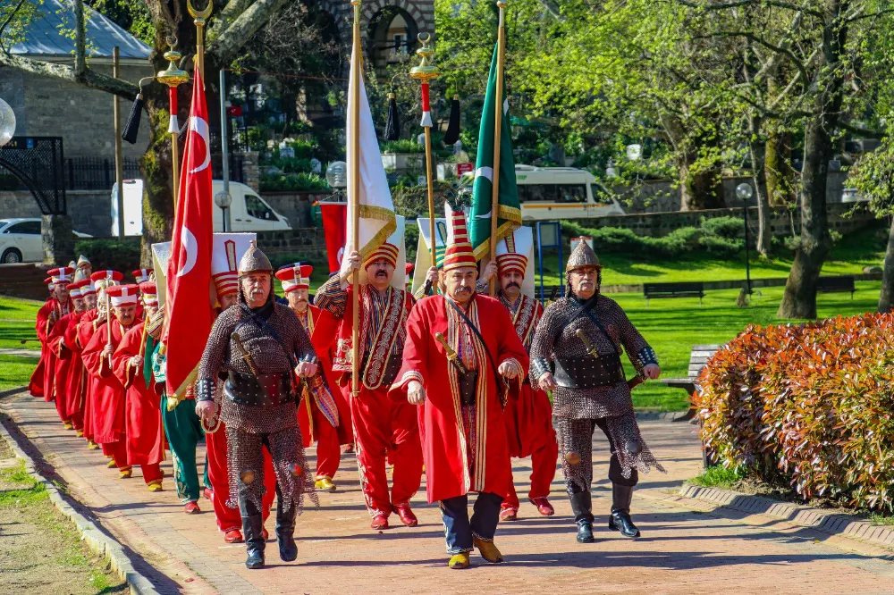 Mehteran ve Halkın Katılımıyla Bursa