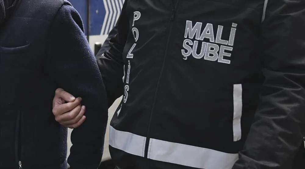 Borsa işlemlerinde usulsüzlük yaptıkları iddiasıyla 7 şüpheli  hakkında gözaltı kararı