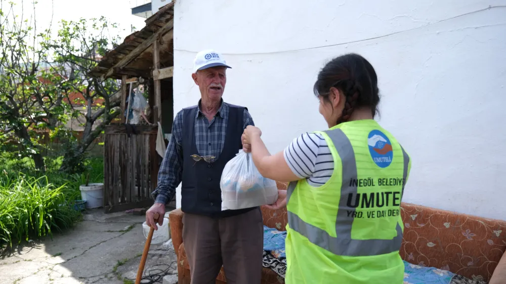 İnegöl Belediyesinden 365 Gün Sıcak Yardım