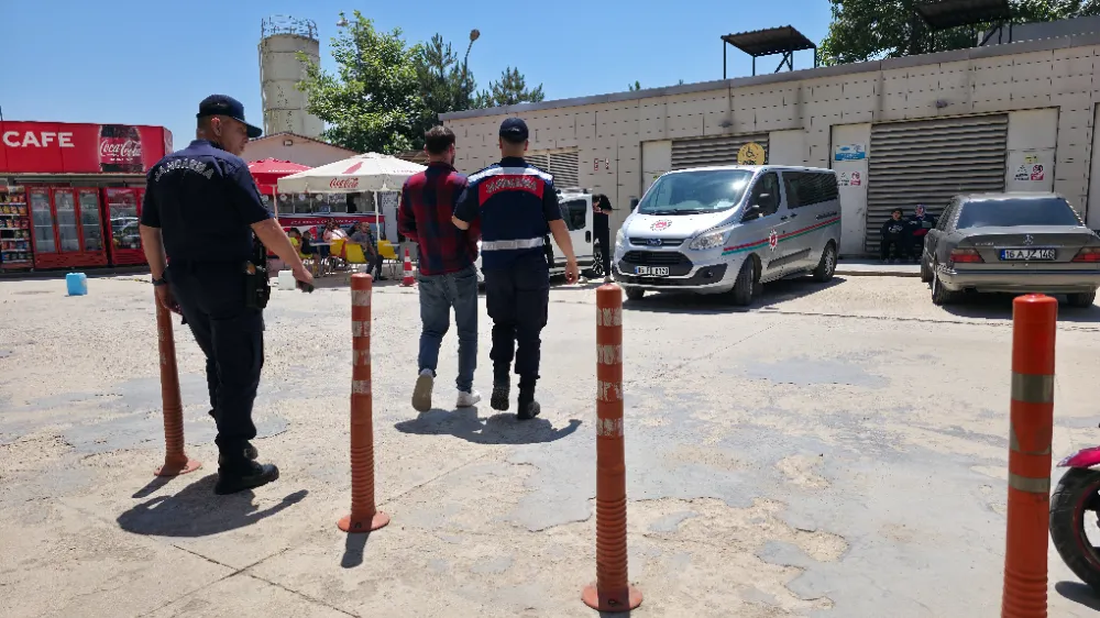 İnegöl’de Cam Fabrikasında 1 Milyonluk Hırsızlık: Şüpheli Tutuklandı