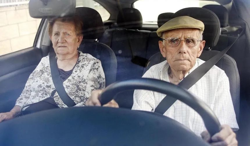 Avrupa’da yaşlı sürücülere sınırlama: B sınıfı ehliyet 75 yaşla sınırlandı