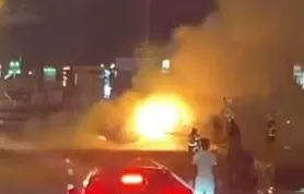 İnegöl girişinde kaza: Anne ve kızı yanan araçtan son anda kurtuldu