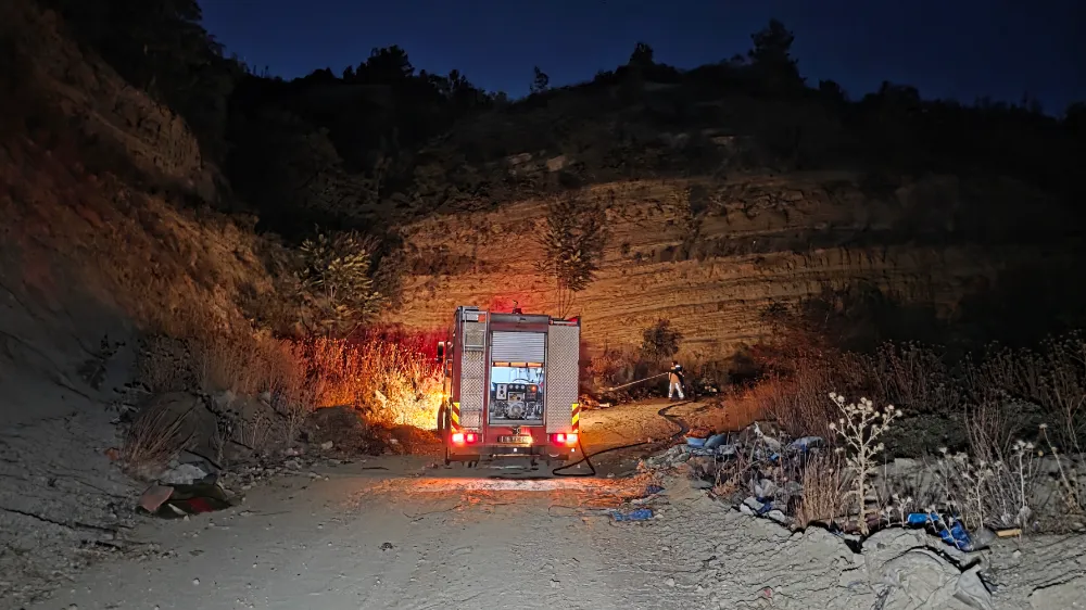İnegöl’de ormana yakın noktada yangın paniğe neden oldu