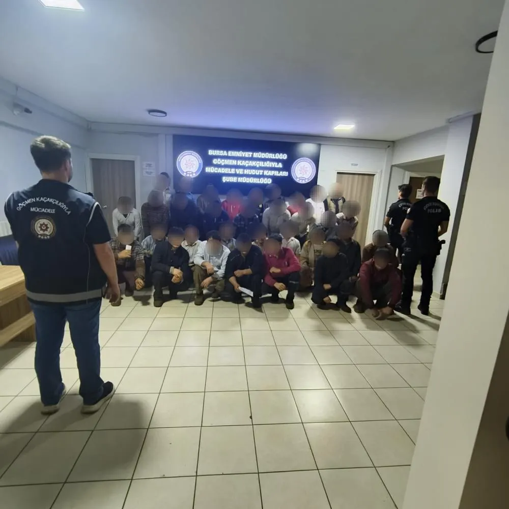 Ruhsatsız iş yerine operasyon: Çok sayıda yabancı uyruklu yakalandı