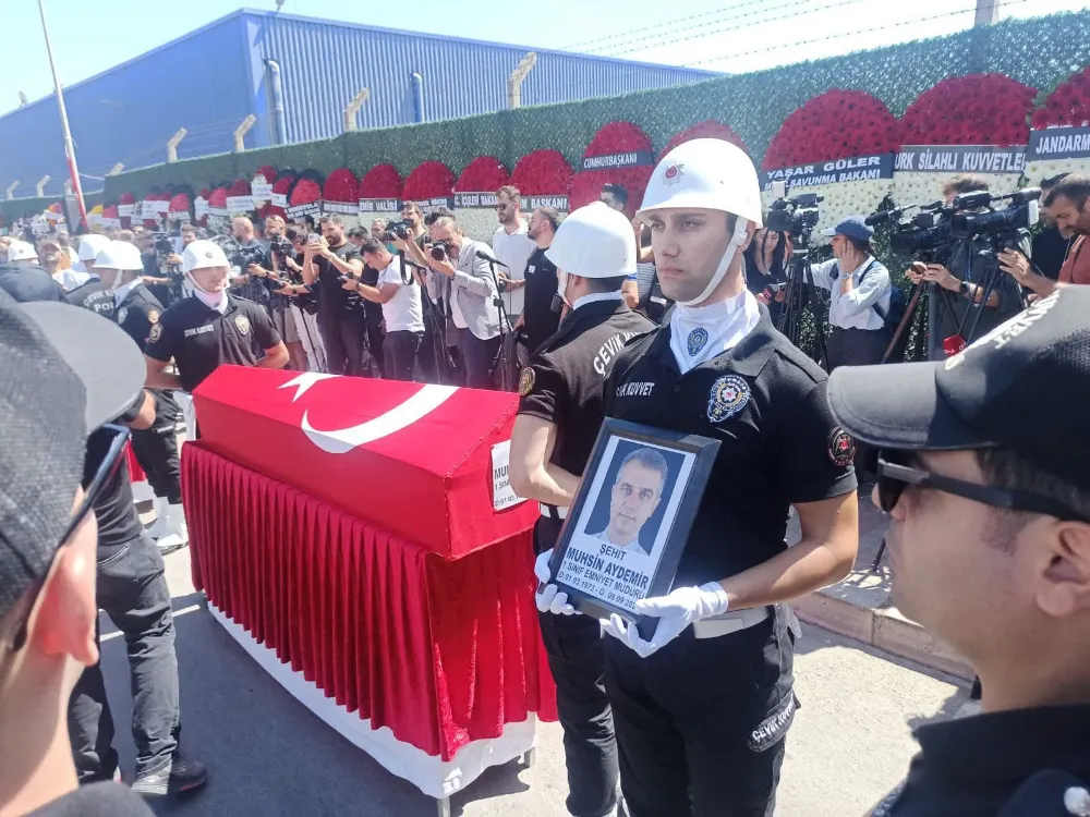 Başkan Alper Taban, Şehit Emniyet Müdürü Muhsin Aydemir’in Cenazesine Katıldı